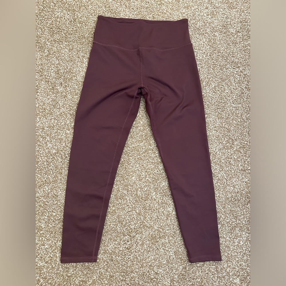 Women’s Zobha leggings size XL. Never worn.